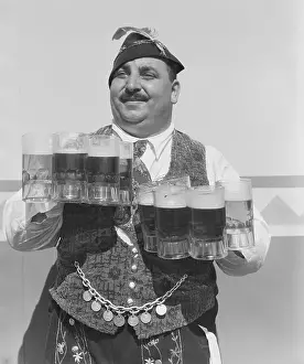 Indulgence Prints: Singing Waiter Balancing Beer