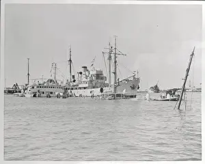 Sinking Ships