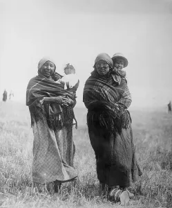 Montana Prints: Sioux Indian Women with Babies