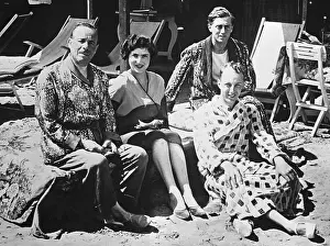 Sir Joseph Duveen and Family Pose