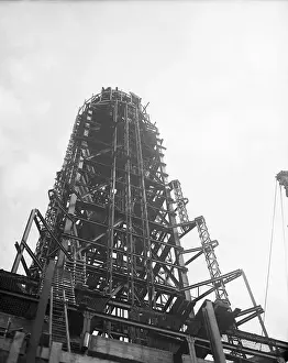 Mast Prints: Skeleton of Empire State Building