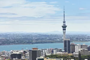 Images Dated 6th January 2013: Skyline of Auckland with Skytower and Takapuna at the rear, Mount Eden, Auckland, Auckland Region