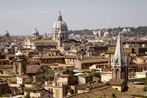 Images Dated 7th June 2015: Skyline of Rome