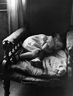 Englis Prints: Sleeping Child