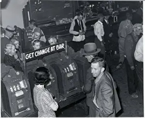 Gambling Prints: Slot Machines in a Las Vegas Bar