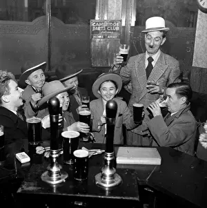 Entertaining And Hospitality Prints: Small Drink