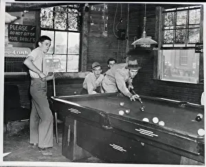 Billiard Cue Prints: Small Pool Room