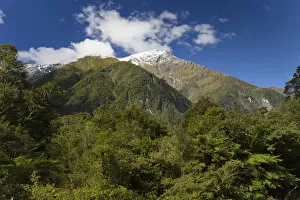Snow-capped Mount Cuttance, 1436m, Mount Aspiring National Park, West Coast Region, New Zealand
