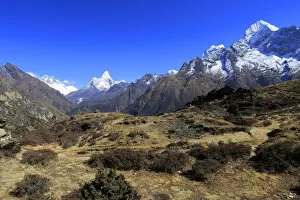 Dave Porter's UK, European and World Landscapes Gallery: Snow Capped mountains Everest base camp trek
