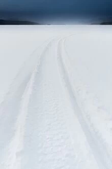 Images Dated 13th February 2014: Snow mobile path on frozen Akan lake