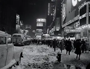 Snow Scene in New York