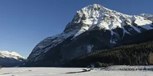 Images Dated 22nd October 2015: Snow in winter, Yoho National Park