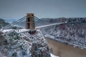 Images Dated 18th March 2018: Snowfall Clifton Suspension Bridge I