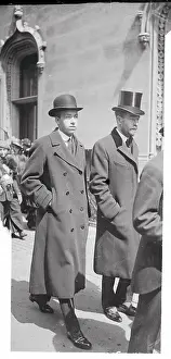 Individuality Prints: Socialites on City Street