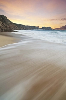 Images Dated 11th September 2011: Soft water