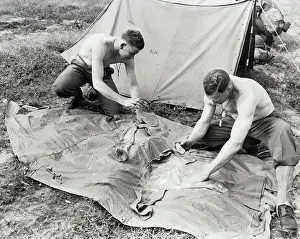 Underwear Prints: Soldiers Dusting Clothes with DDT
