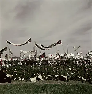 Soldiers Gathered for Chiang's Return