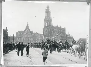 Dresden Prints: Soldiers on Horseback Pass Streets Filled With Citizens
