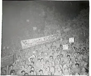Manila Prints: Soldiers Protesting