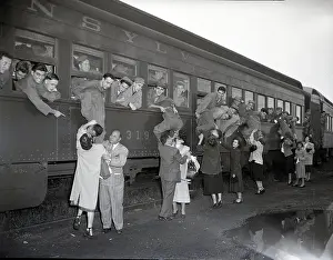 Farewell Prints: Soldiers Say Goodbye To Women; Train