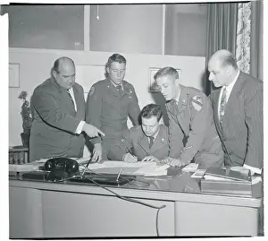 US Soldiers Signing Papers