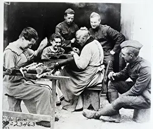 Sewing Prints: US Soldiers Talking To French Embroiderers