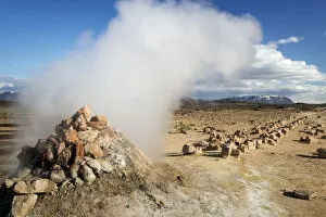Images Dated 13th June 2012: Solfataras, fumaroles, sulfur and other minerals, steam, Hveraroend geothermal area