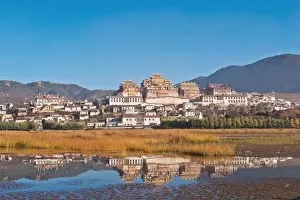 Images Dated 24th October 2012: Songzanlin Monastery, Shangri-La China