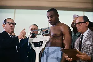 Sonny Liston Weighing-In