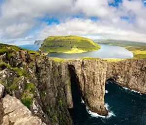 Sorvagsvatn, Leitisvatn lake hanging over the Atlantic Ocean, Faroe Islands