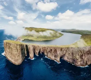 Sorvagsvatn, Leitisvatn lake hanging over the Atlantic Ocean, Faroe Islands