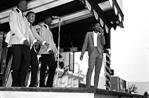 Marvin Gaye Prints: Soul Singer With The Spinners In NY