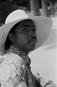 Huty31081 Prints: Soul Train Dancer