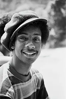 Huty31081 Prints: Soul Train Dancer