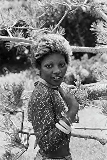 Huty31081 Prints: Soul Train Dancer