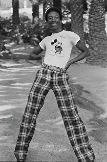 Huty31081 Prints: Soul Train Dancer