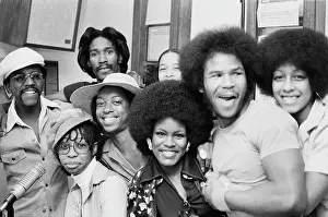Huty31426 Prints: Soul Train Dancers