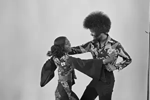 Huty31080 Prints: Soul Train Dancers
