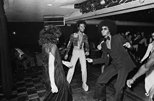 Huty31427 Prints: Soul Train Dancers