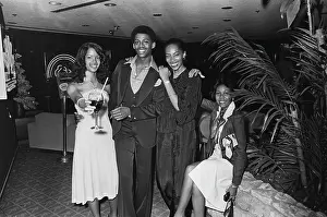 Huty31427 Prints: Soul Train Dancers (Right On! Magazine)