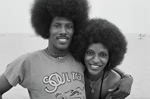 Soul Train Dancers (Right On! Magazine)