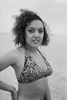 Huty31079 Prints: Soul Train Dancers (Right On! Magazine)