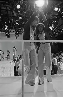 Huty31078 Prints: Soul Train On Set