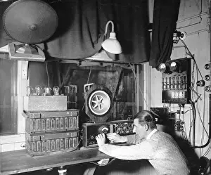 Equi Prints: Sound Operator