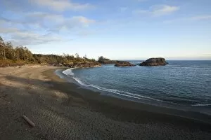 Images Dated 19th January 2012: South Beach In Pacific Rim National Park Near Tofino
