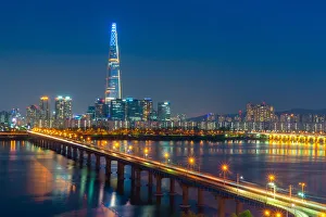 Images Dated 24th May 2018: South Korea skyline of Seoul