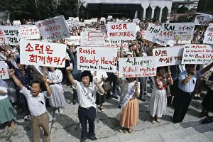 Seoul Prints: South Koreans Protesting