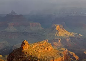 Images Dated 12th March 2016: South Rim at sunrise, Grand Canyon National Park, Arizona, USA