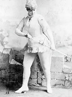 Time Captured: Vintage Art: Souvenir Cabinet Card of American Stage Actress, Irene Verona, circa 1890