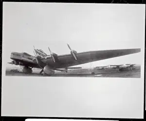 Soviet Build World's Largest Aircraft 1934